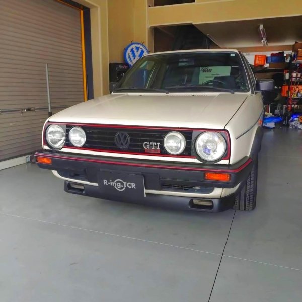 画像2: GOLFII GTI (2)