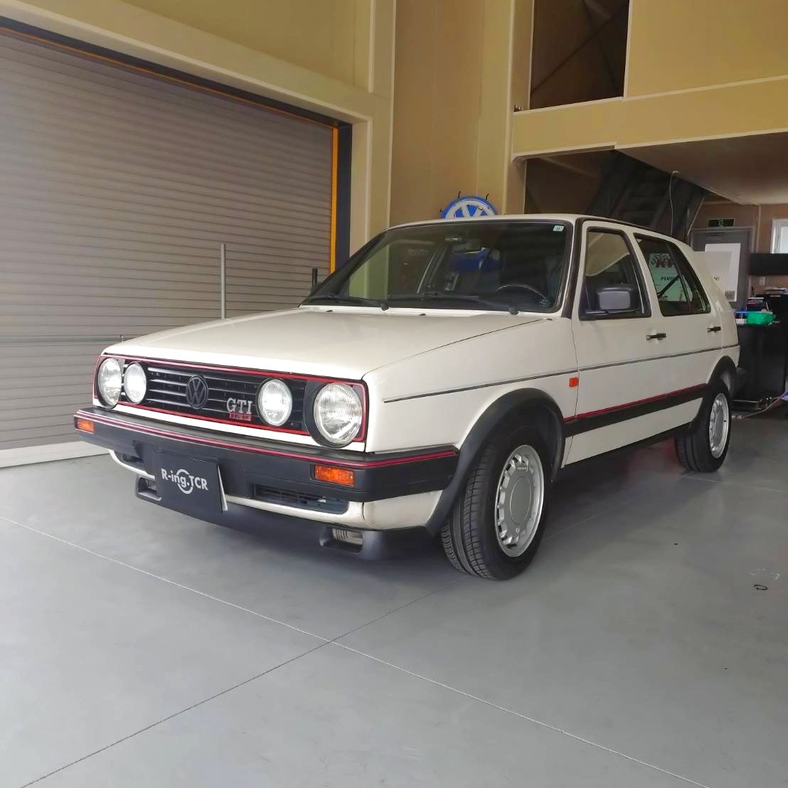 ラインナップ追加！！　ゴルフ2GTI  バリバリ現役車！！